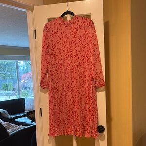 H&M Pleated Dress Heart Floral 10P Valentine’s Day! Pink and Red